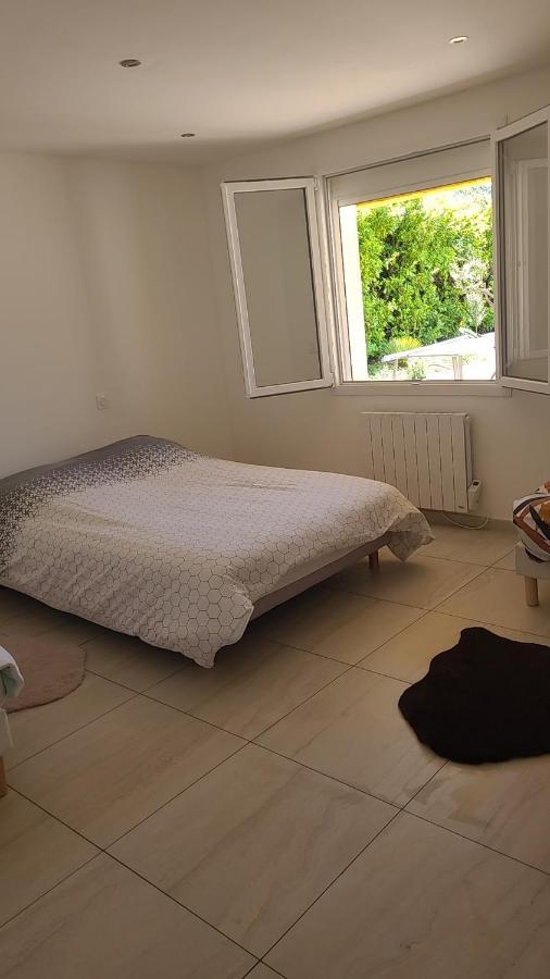 Gite Le Dalia Saint Julien Les Rosiers Екстериор снимка